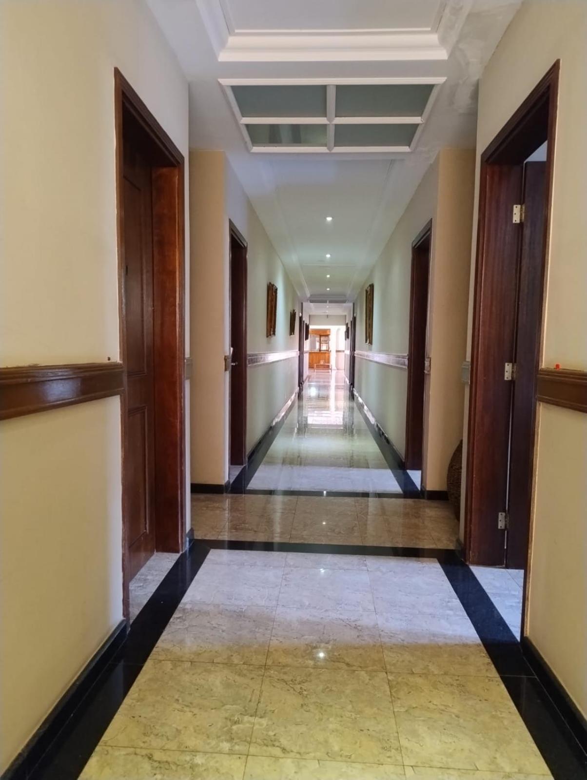 Paradise Inn Hotel Катандува Екстер'єр фото