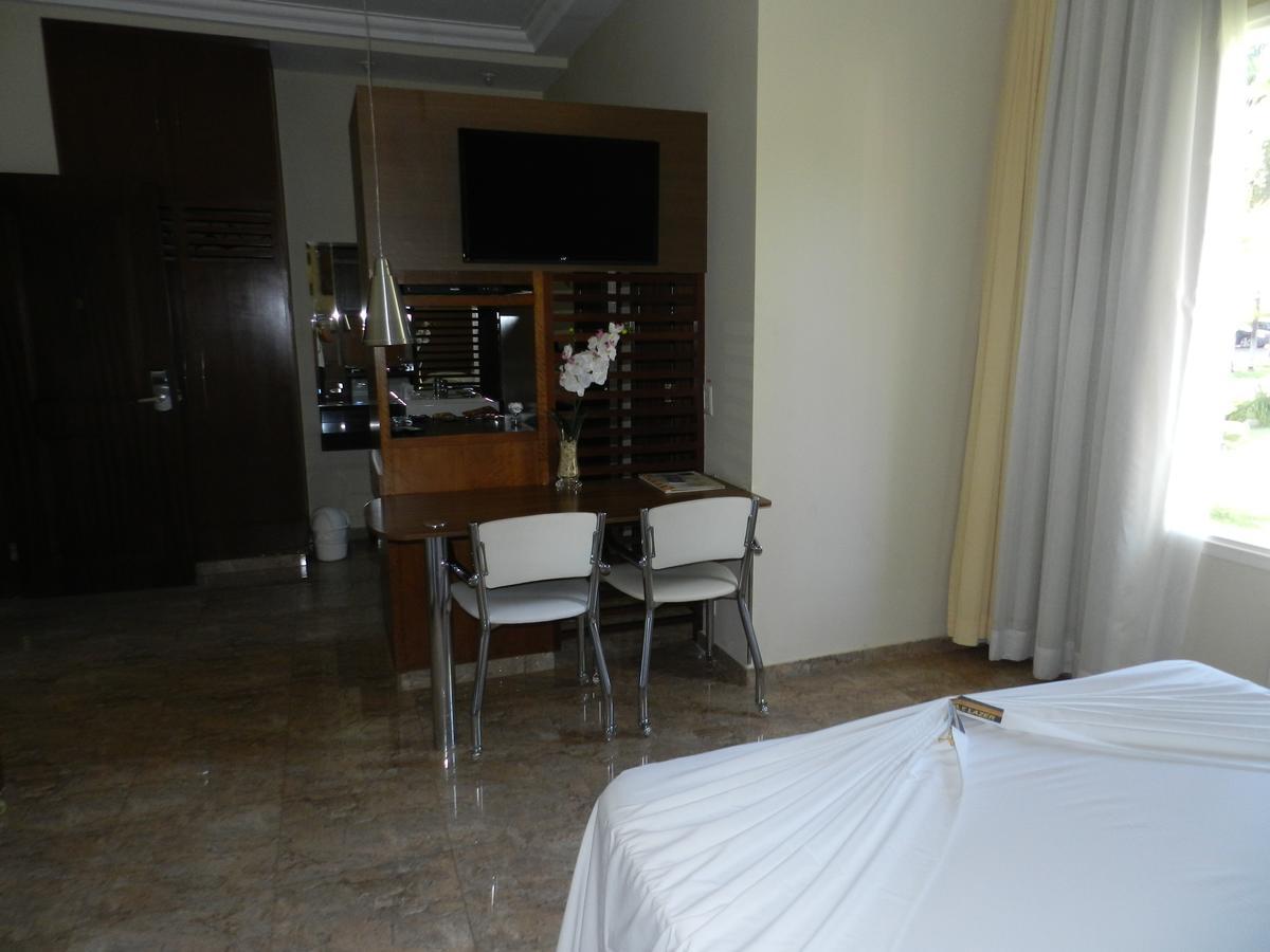 Paradise Inn Hotel Катандува Екстер'єр фото
